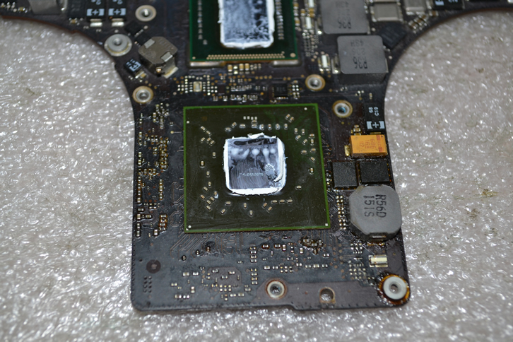 Прогретая видеокарта MacBook Pro A1286